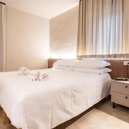 Aima Boutique Rooms-3